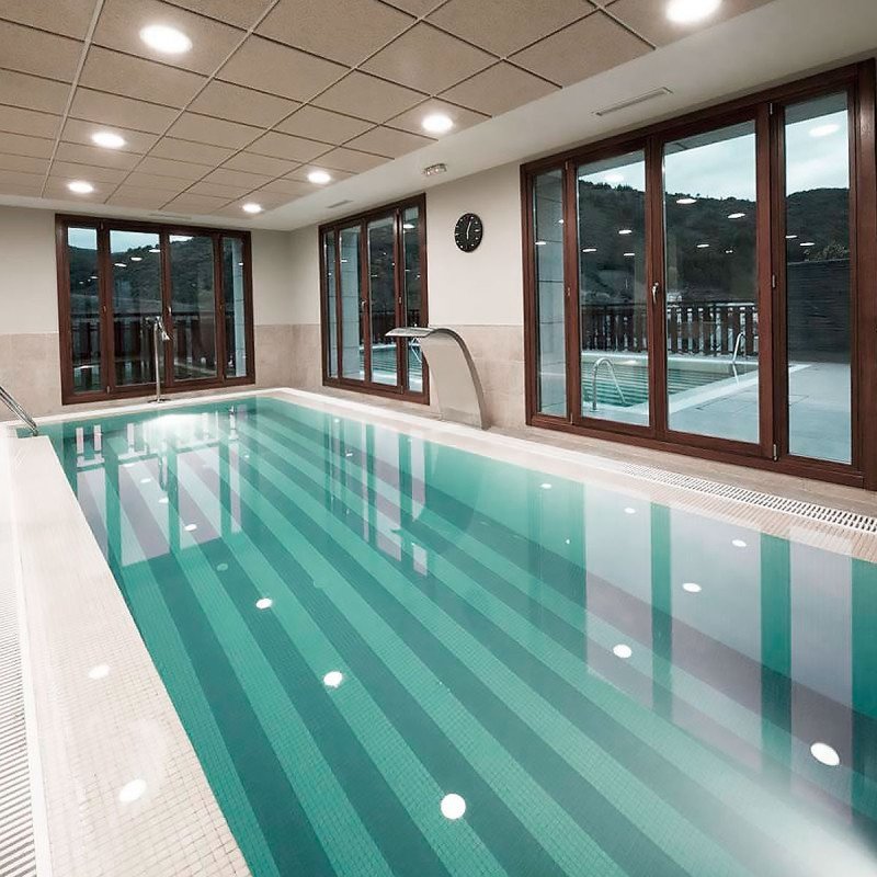 Spot LED encastrable rond étanche - IP65 - 15W - Coupe Ø 145-160mm