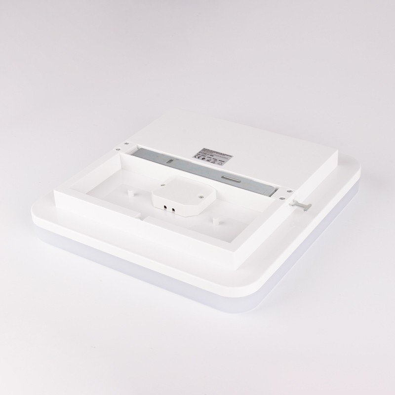 Plafonnier LED étanche 24W – Certifié IP54 – 3000/4000K