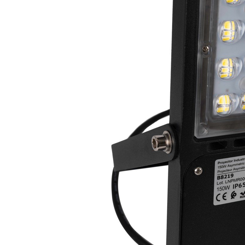Projecteur LED asymétrique 150W – Puissant IP65 – Professionnel