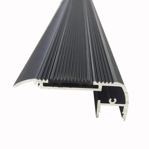 Profilé LED escalier 65×27,5 mm – Professionnel – Sécurité