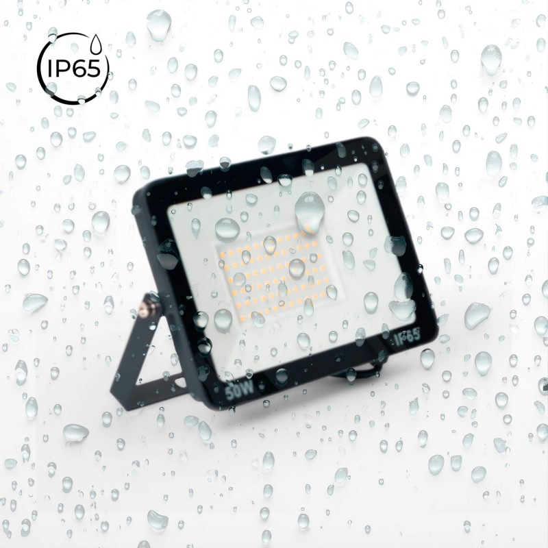 Projecteur LED 50W – Pack 5 IP65 Puissant – Extérieur 2 Projecteur LED 50W – Pack 5 IP65 Puissant – Extérieur – Image 2